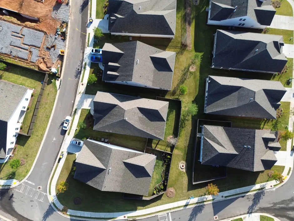 Commercial roofing for Roswell business districts
